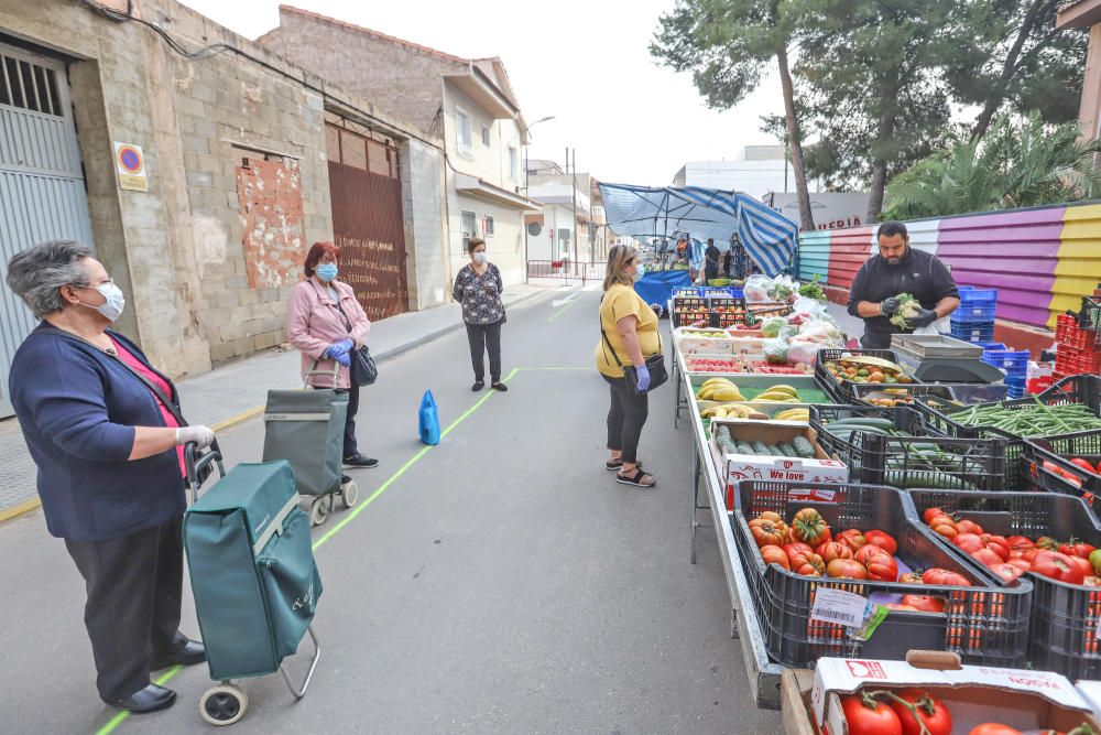 Sólo alimentación y productos de primera necesidad