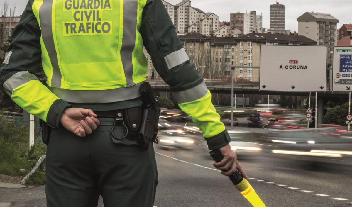 Control de tráfico de la Guardia Civil.