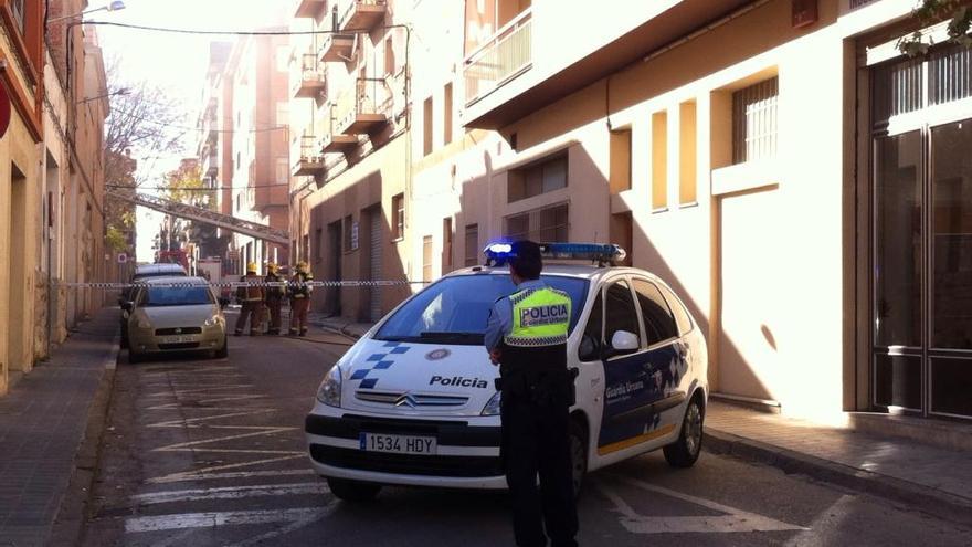 Tercer incendi en tres dies en un edifici del xamfrà entre els carrers Sant Antoni i Riumors