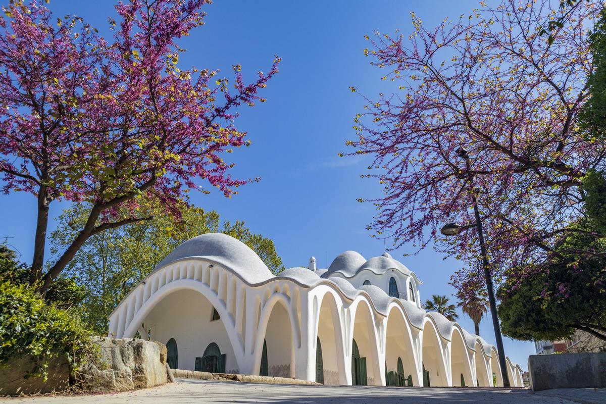 Edificio modernista en la ciudad de Terrassa.