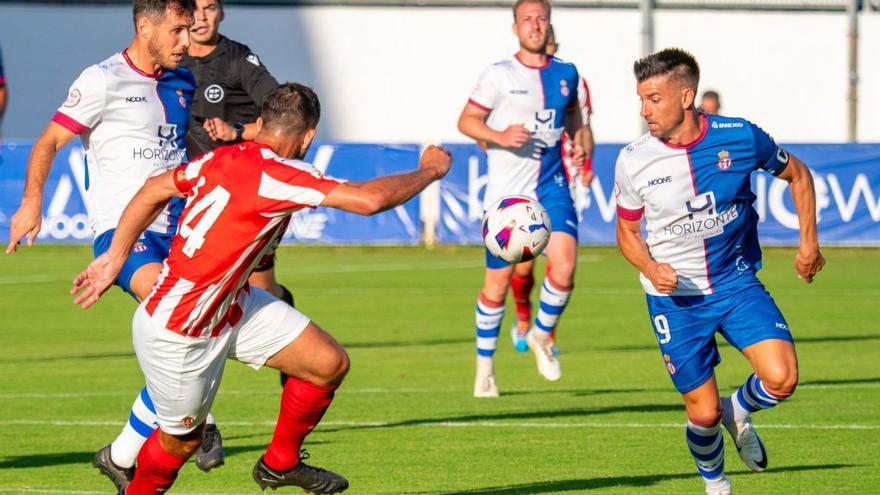 El gol, la asignatura pendiente del Avilés