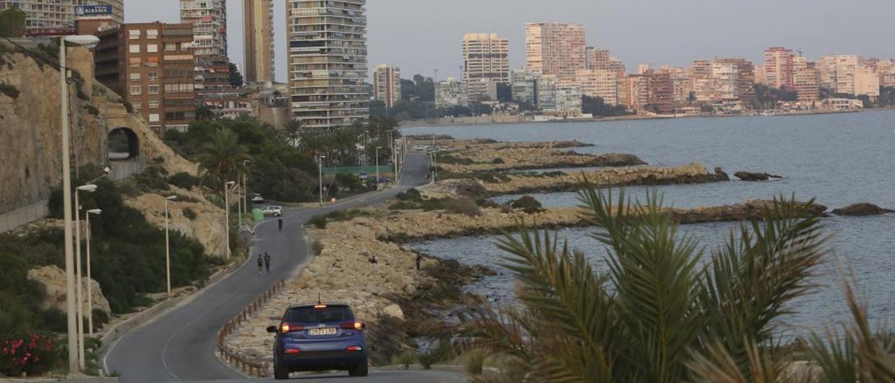 Zona entre el Promontorio y la Albufereta, sobre la que se proyecta el primer tramo del Paseo Litoral.