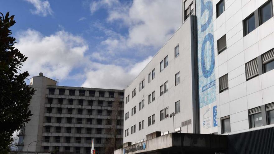 Vista exterior del Hospital Universitario de A Coruña. |  // VÍCTOR ECHAVE