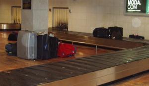 La recogida de maletas en los aeropuertos