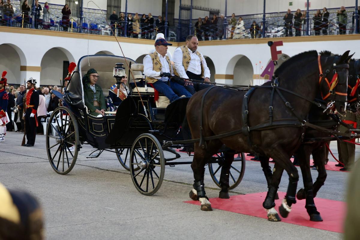 Homenaje de las Fuerzas Armadas y Guardia Civil a las Fallas de València de 2024