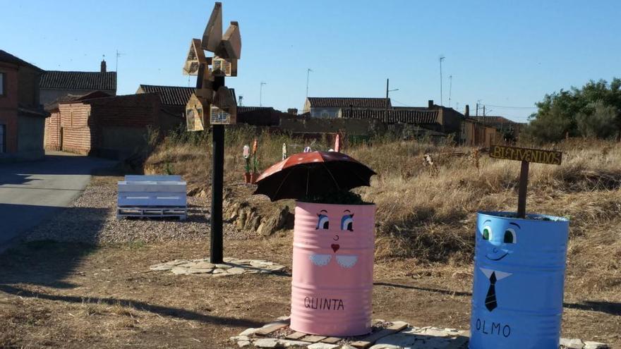 Museo al aire libre de arte reciclado en Quintanilla del Olmo.