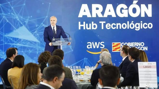 Intervención de Azcón durante el acto en el que se ha anunciado la inversión histórica de Amazon en Aragón.