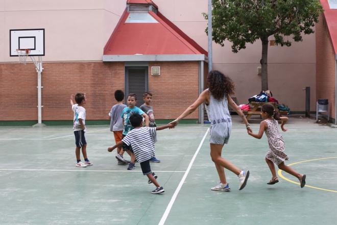Barcelona amplía la oferta de extraescolares de Tardes educativas hasta más de 2.000