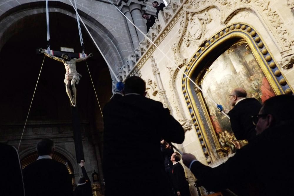 El Cristo de las Injurias ya está en su mesa