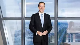 El consejero delegado de CaixaBank, Gonzalo Gortázar, analiza los resultados del primer trimestre de 2024