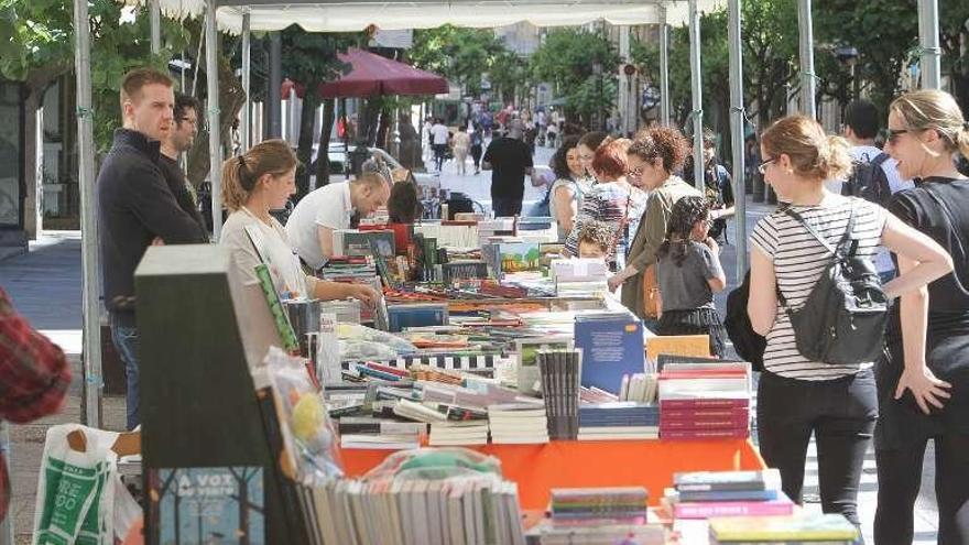 Os postos instaláronse na rúa Paseo. // Iñaki Osorio