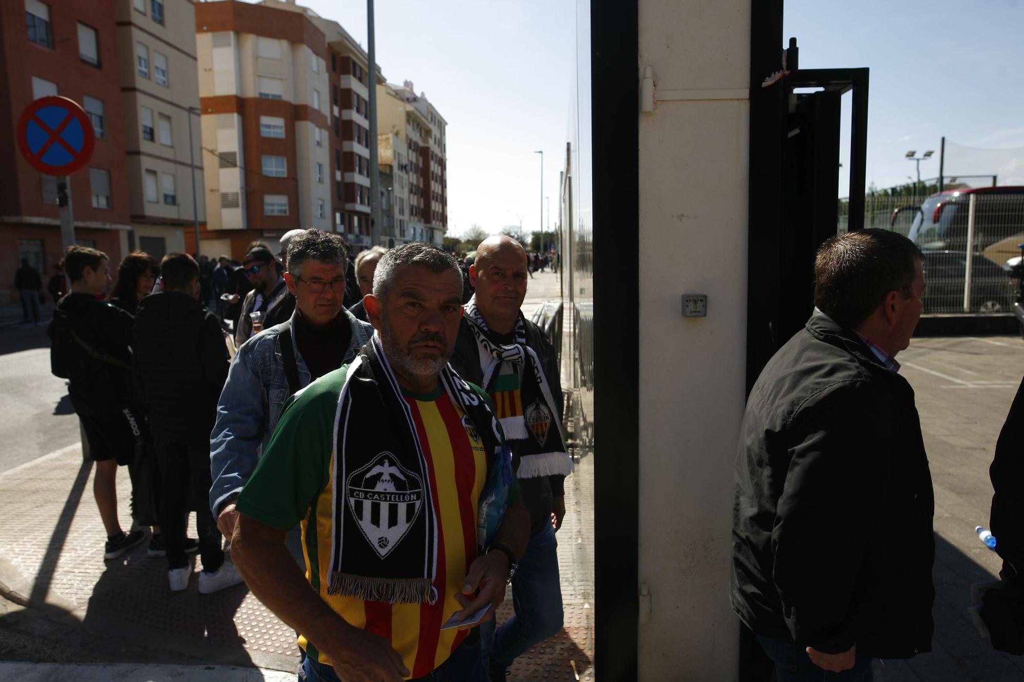 GALERÍA | Las mejores imágenes de la afición del Castellón en la previa ante el Calahorra