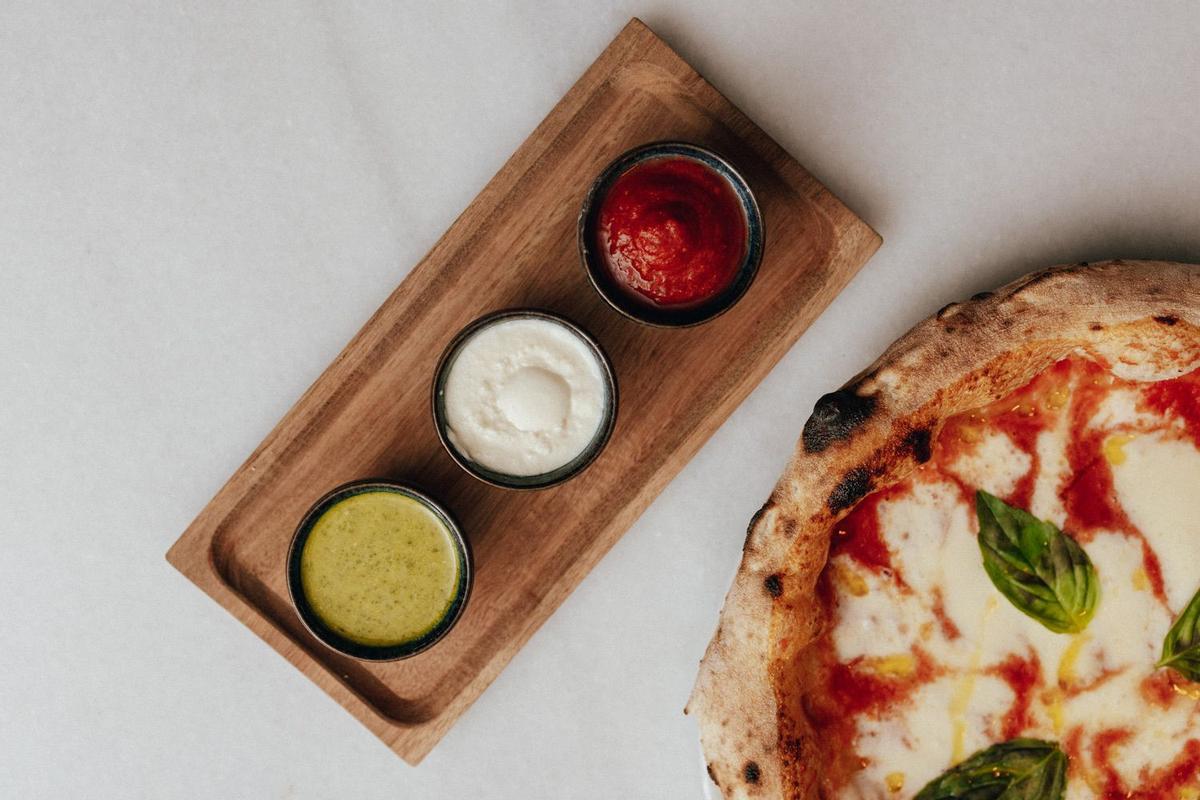 Una pizza con las nuevas salsas de Grosso Napoletano