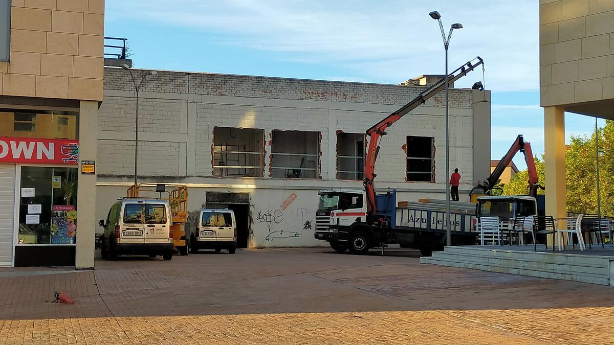 Obras en apartamentos turísticos en la zona de Céntrica.