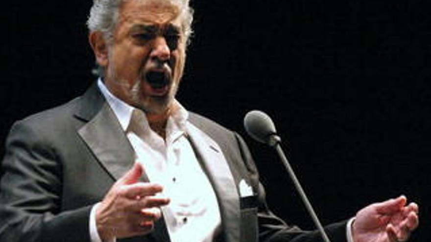 El tenor español Plácido Domingo.