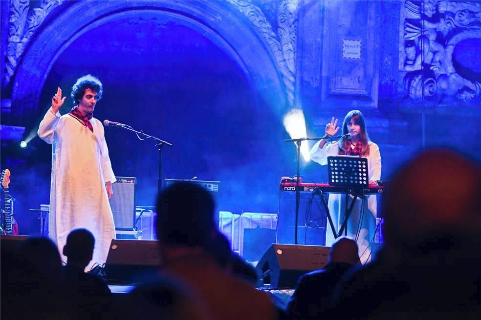 Concierto en la plaza de la Justicia: María Arnal & Marcel Bagés