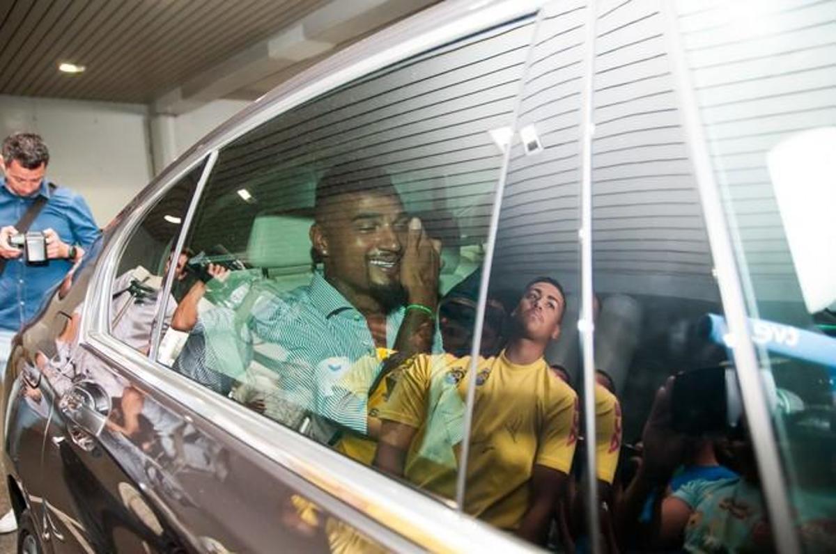 Llegada de Kevin Prince Boateng  nuevo jugador ...