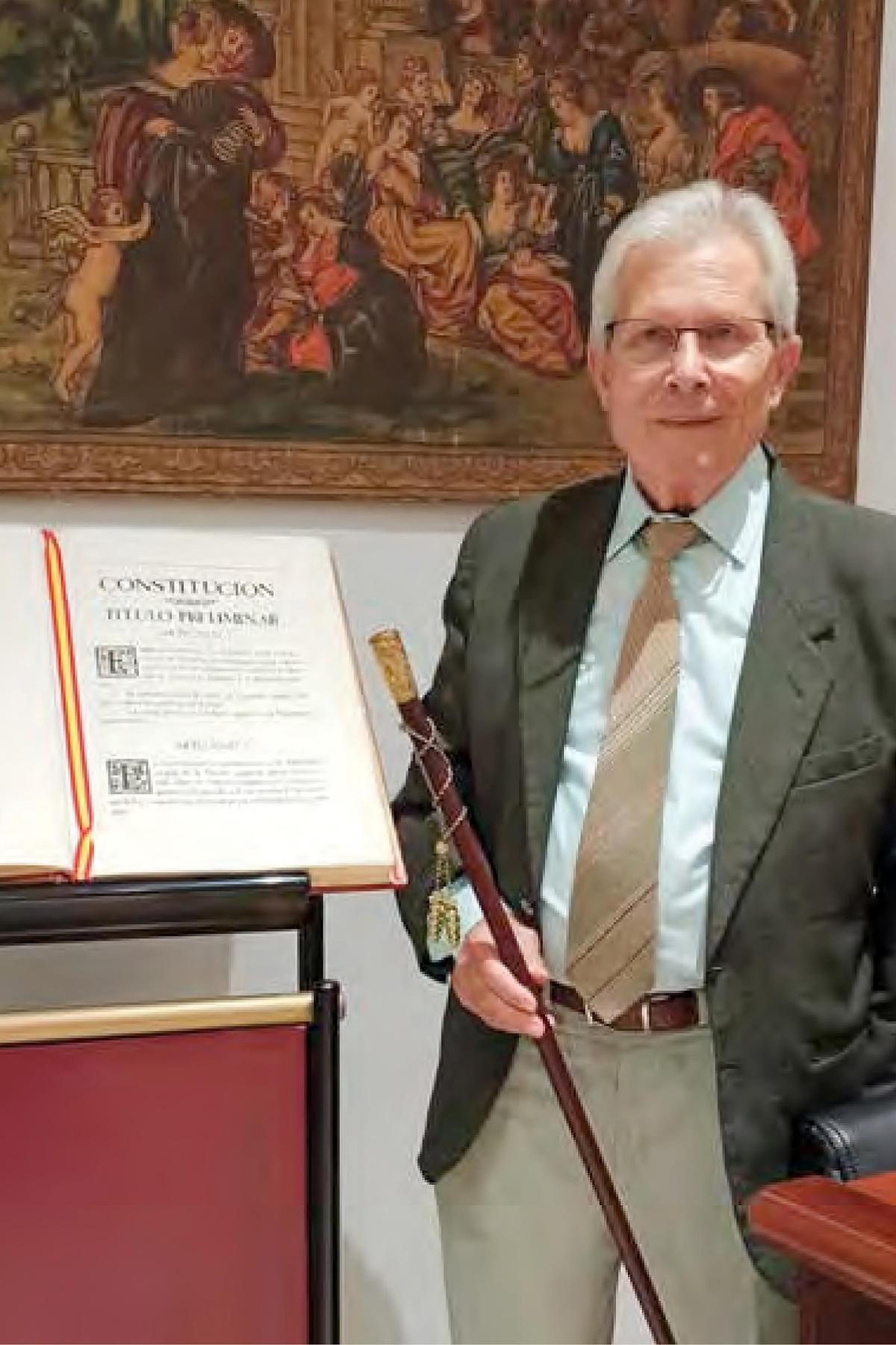 José del Río tras tomar posesión como alcalde de Santaella.