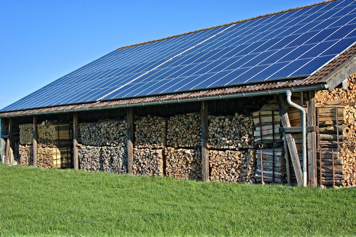 La empresa pública apuesta por las energías renovables.