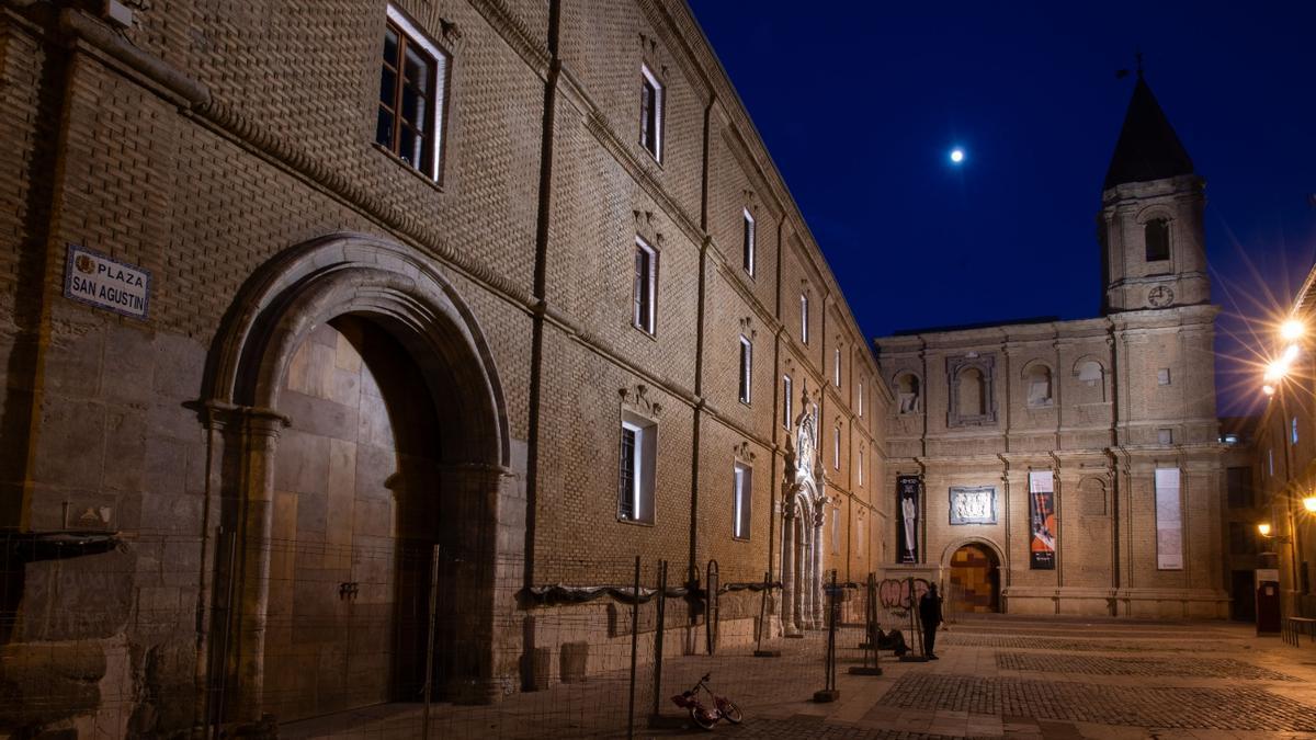Imagen de archivo de la plaza San Agustín de Zaragoza, donde tuvieron lugar los hechos.