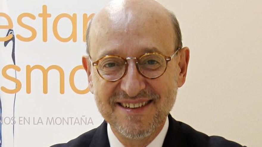 Fernández Torán, en su oficina de Valencia.