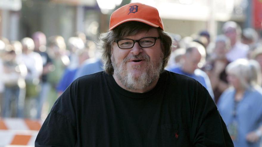 Michael Moore apoya a Tarantino.