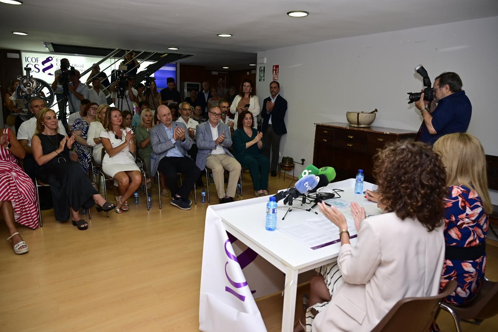 Galería: Farmacias, espacios seguros de violencia contra la mujer
