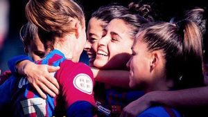 El Barça goleja el Rayo a la Lliga Iberdrola i aconsegueix el gol 100 de la temporada blaugrana