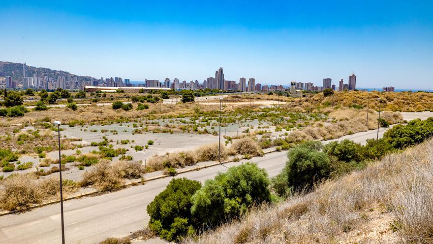 Las exigencias de Fomento disparan a 20 millones el coste de los accesos al área comercial de Benidorm