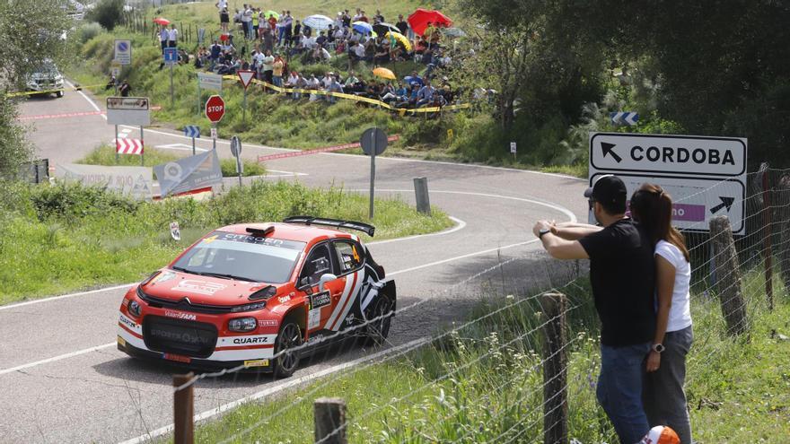 El espectáculo del Shakedown abre el Rallye Sierra Morena 2024