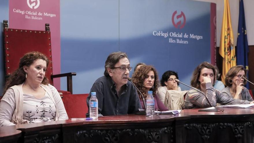 Momento del acto celebrado en el Colegio de Médicos.