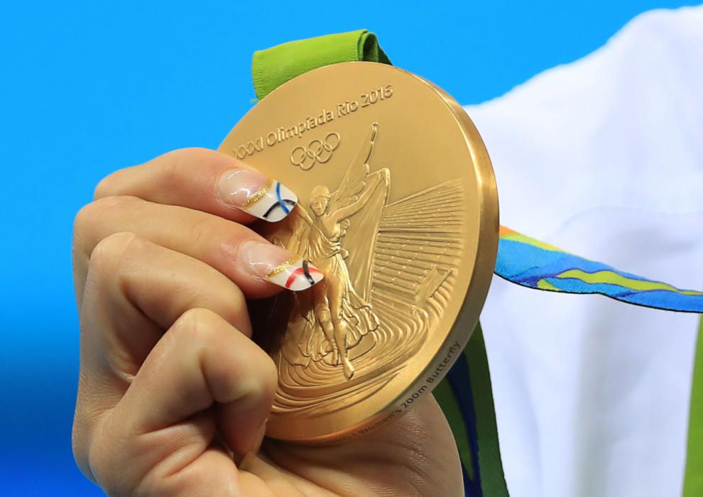 Belmonte guanya l'or en la prova dels 200 metres papallona