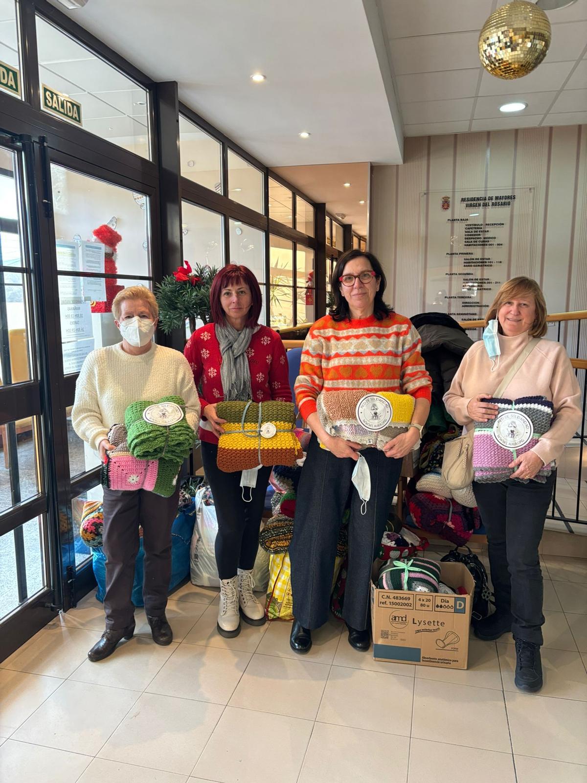 GALERÍA | Mantas solidarias en Sanabria