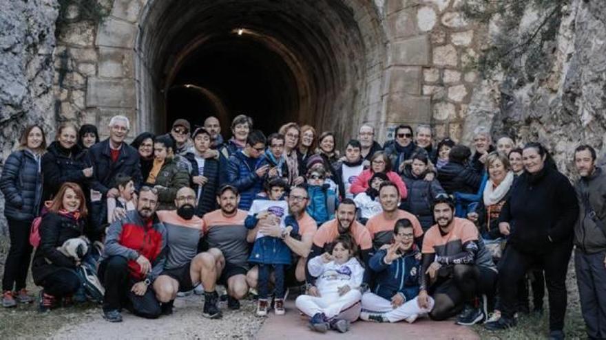 Los participantes reivindican la atención de las personas dependientes al finalizar el colegio.