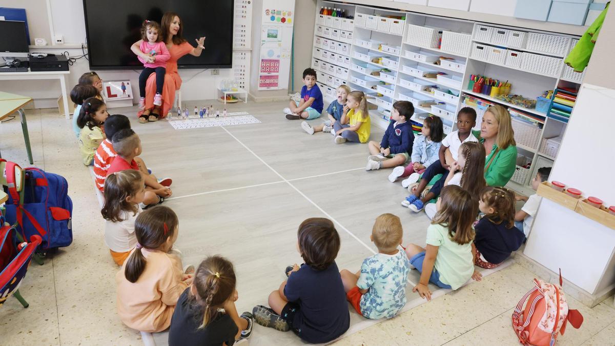 Inicio del curso escolar en un centro escolar de Vigo.