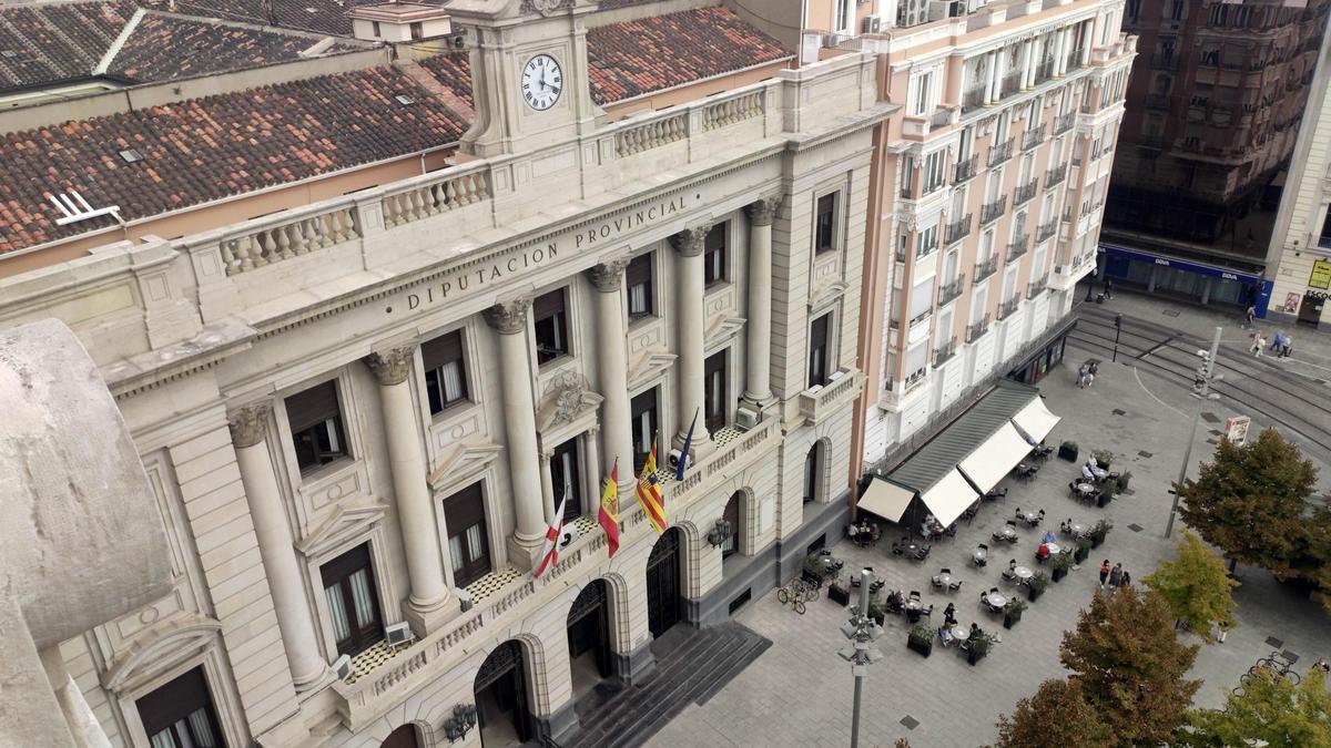 Vista aérea de la sede de la DPZ, en Zaragoza.