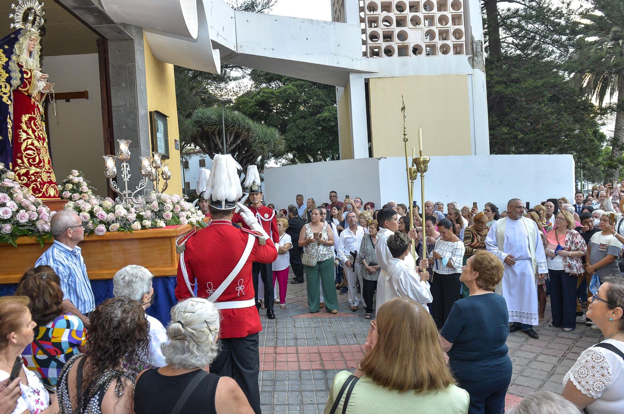 Misa y procesión de Los Dolores de Schamann