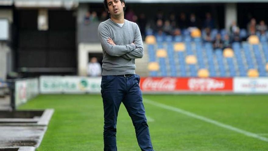 Manu Fernández durante uno de los últimos encuentros en Pasarón.