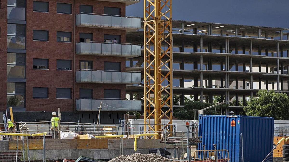 El sector immobiliari gironí aguanta el cop de la COVID pendent de l&#039;atur