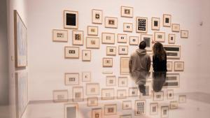 Dibujos e imágenes de la carpeta de trabajo de Miró Círculo