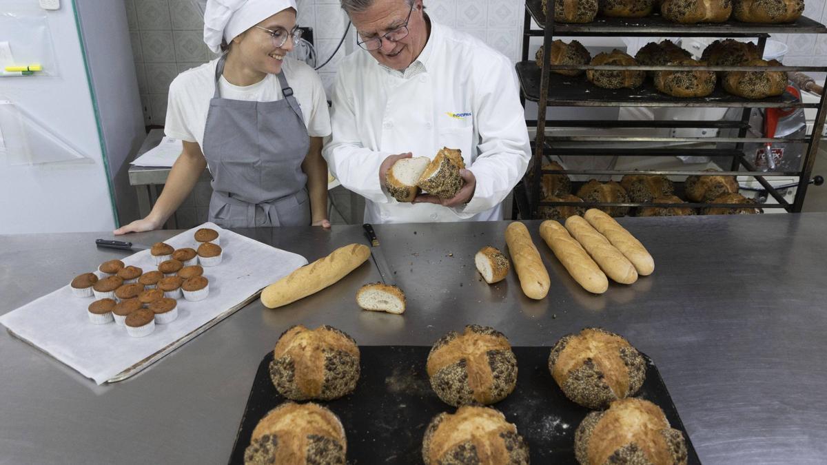 Reportaje sobre Indespan, empresa panadera sin gluten