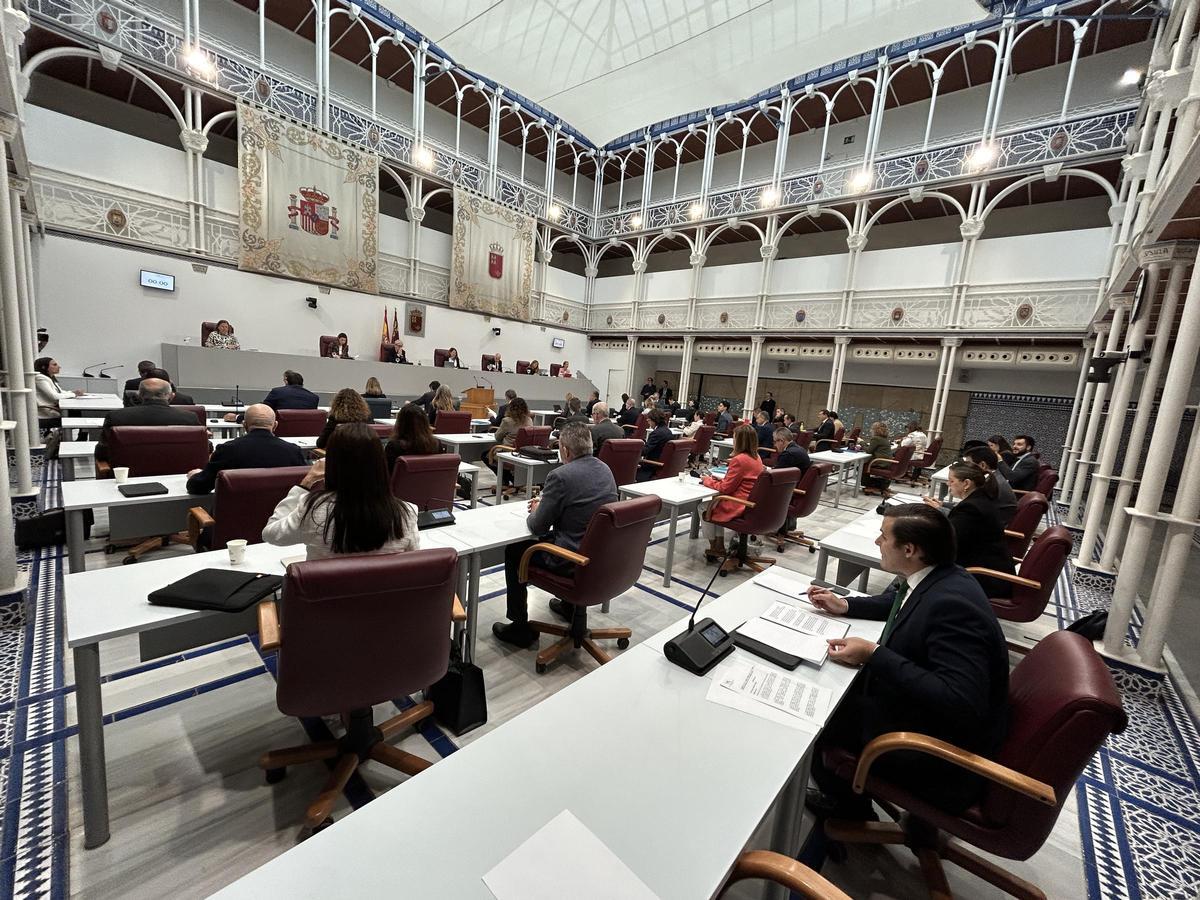 Reunión del Pleno de la Asamblea Regional de Murcia