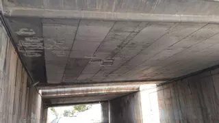Obras de urgencia: preocupación por el estado del puente de la Vía de Cintura sobre Eusebi Estada