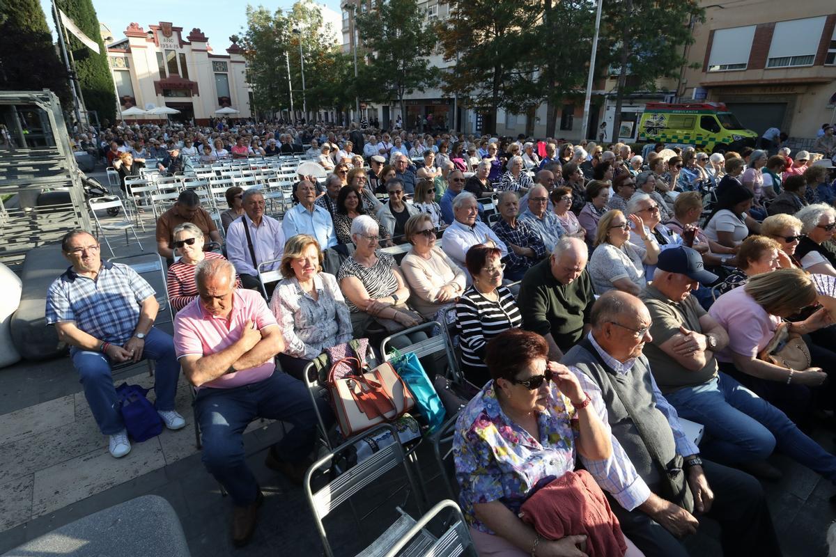 Galería de fotos del Dia del Major en las fiestas de Almassora