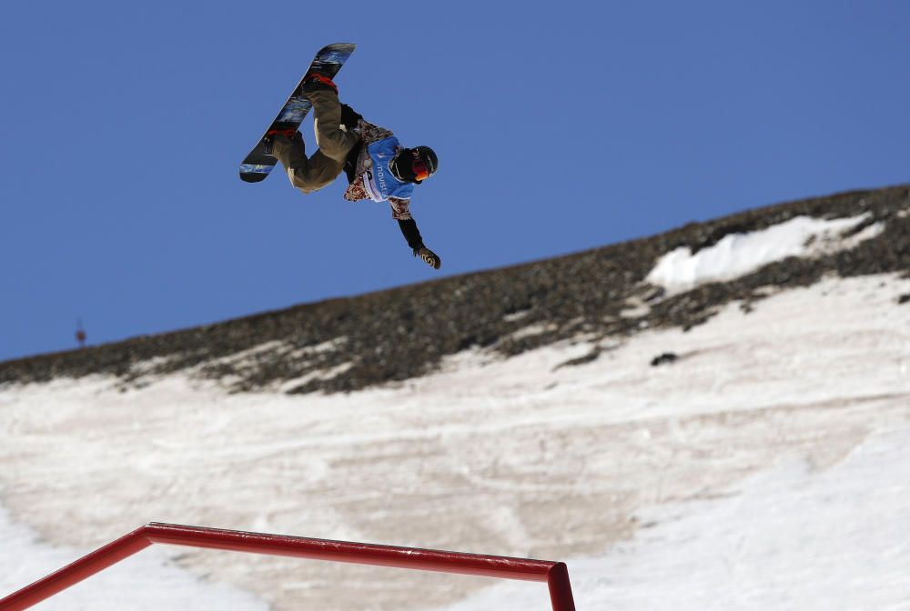 Las imágenes más impresionantes del Mundial de Snowboard de Sierra Nevada