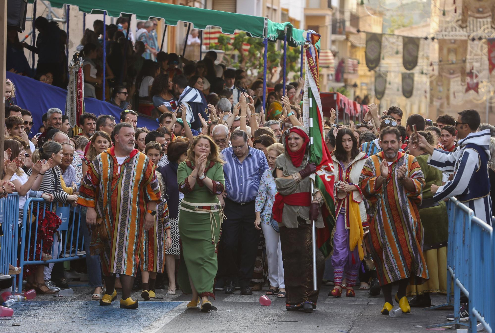 Vuelta al castillo y Presentación de nuevos cargos de las fiestas de Ibi