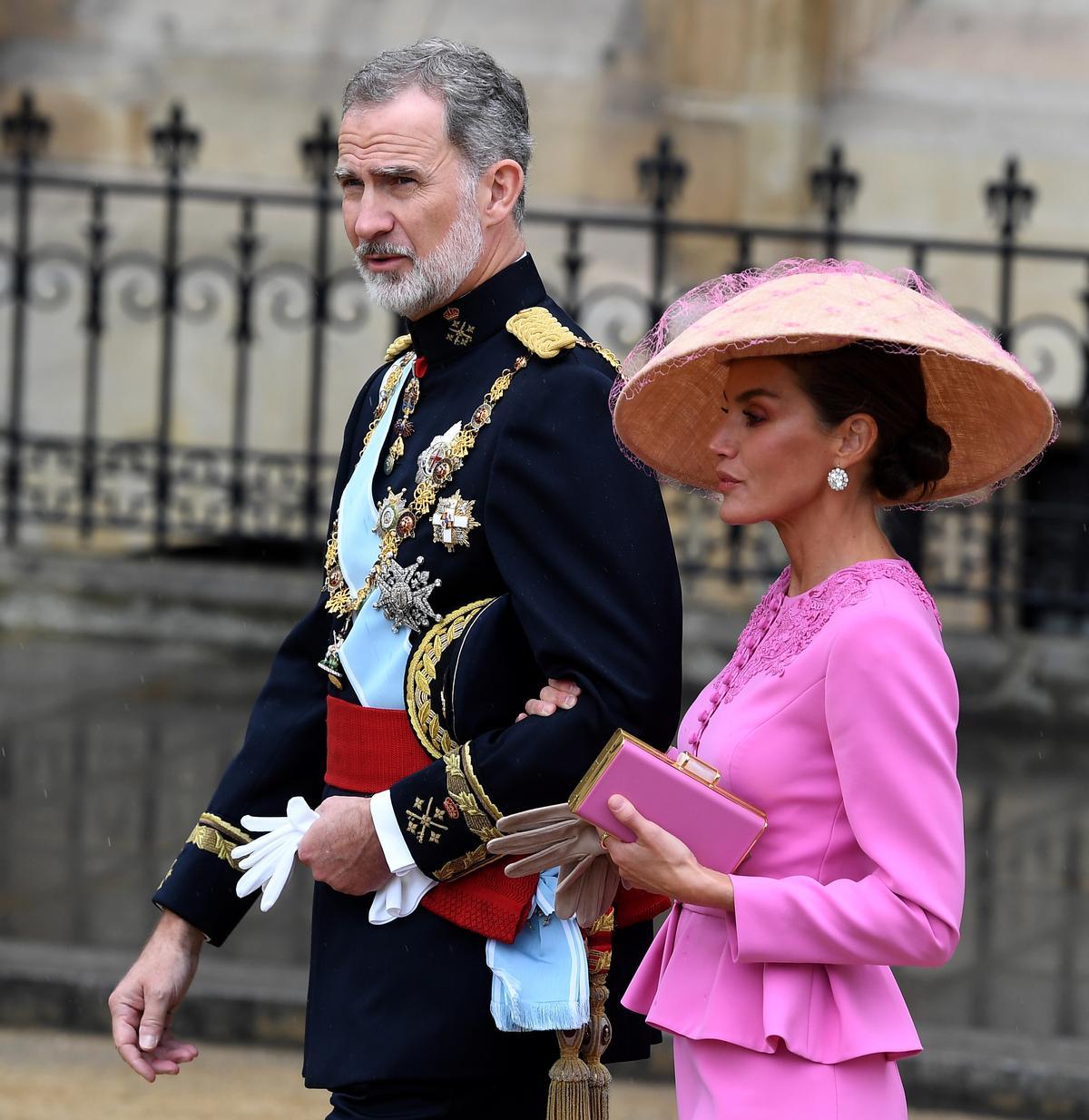 Los reyes Felipe VI y Letizia asisten a la coronación de Carlos III, en imágenes