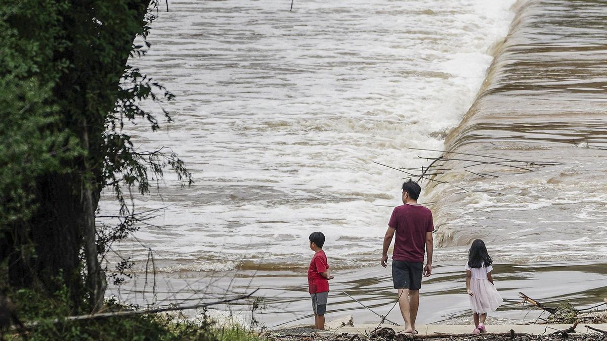 Al menos 29 muertos, 9 de ellos menores, y más de 20 niñas de un campamento desaparecidas por graves inundaciones en Texas