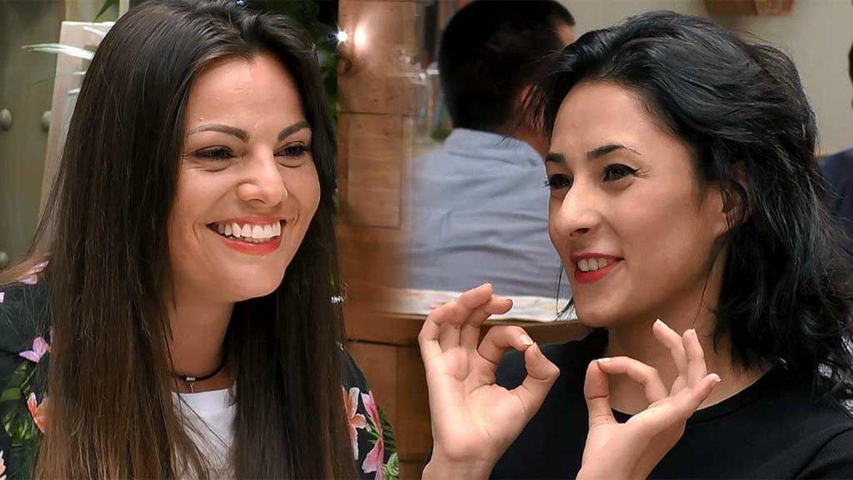 Laura y Gaby en el restaurante de 'First Dates'