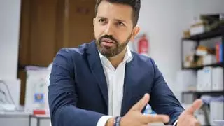 Jonathan Domínguez abandona el Ayuntamiento de La Laguna para facilitar el pacto entre PSOE y CC